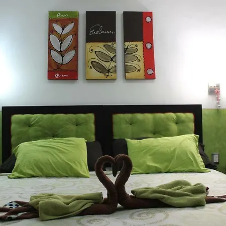 Maya Vacanze Playa Quinta B&B